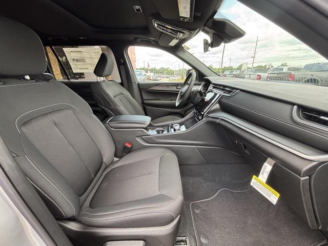 new 2025 Jeep Grand Cherokee L car, priced at $34,614