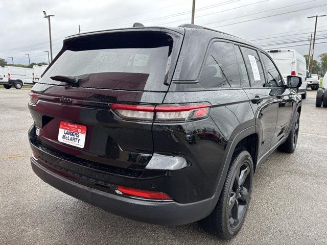 used 2024 Jeep Grand Cherokee car, priced at $31,497