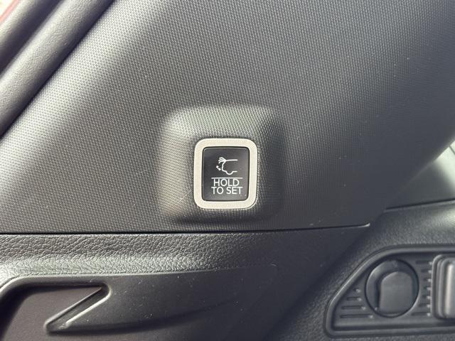 used 2024 Jeep Grand Cherokee car, priced at $31,497
