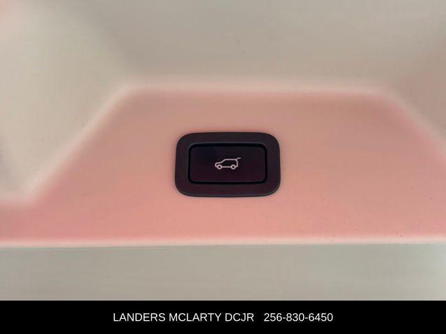 used 2021 Land Rover Range Rover car, priced at $39,497