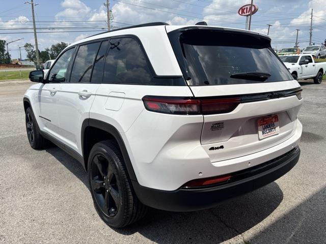 new 2025 Jeep Grand Cherokee car, priced at $48,775