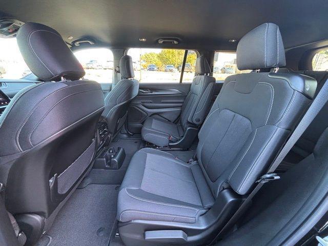 new 2025 Jeep Grand Cherokee L car, priced at $35,125