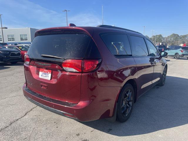 used 2018 Chrysler Pacifica car, priced at $14,995