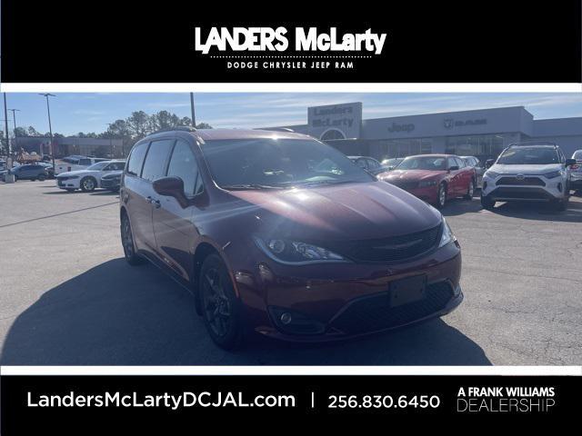 used 2018 Chrysler Pacifica car, priced at $14,995