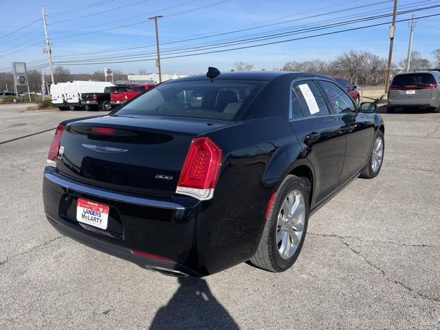 used 2022 Chrysler 300 car, priced at $24,995