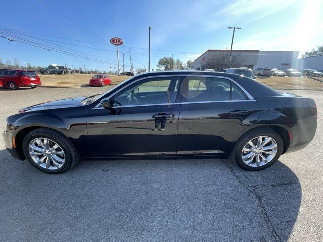 used 2022 Chrysler 300 car, priced at $24,995