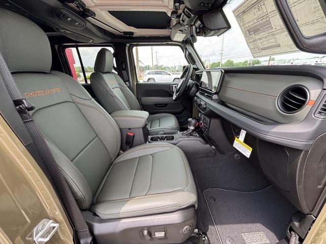 new 2025 Jeep Gladiator car, priced at $53,072