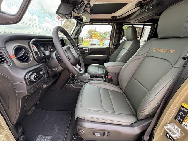 new 2025 Jeep Gladiator car, priced at $53,072