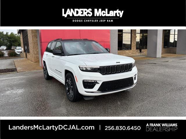 new 2025 Jeep Grand Cherokee car, priced at $68,075