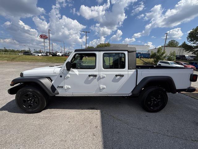 new 2025 Jeep Gladiator car, priced at $34,070