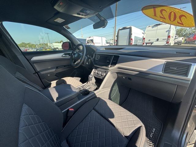 used 2021 Volkswagen Atlas Cross Sport car, priced at $20,997