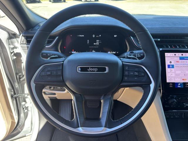 new 2025 Jeep Grand Cherokee car, priced at $45,180