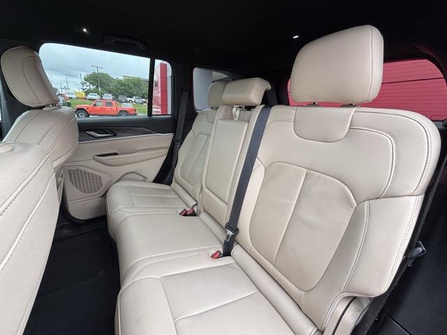 used 2023 Jeep Grand Cherokee car, priced at $32,997