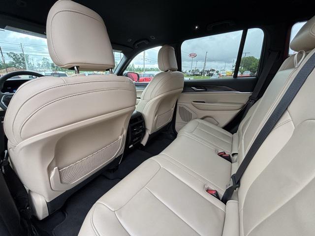 used 2023 Jeep Grand Cherokee car, priced at $32,997