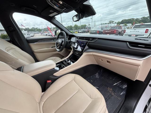 used 2023 Jeep Grand Cherokee car, priced at $32,997
