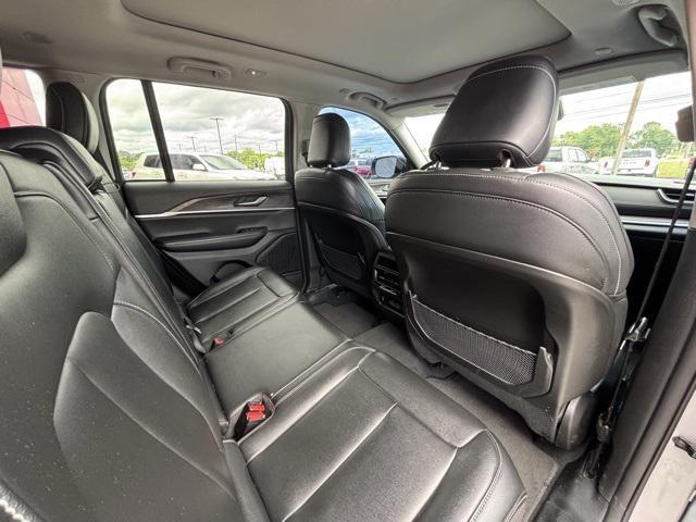 used 2023 Jeep Grand Cherokee car, priced at $31,497