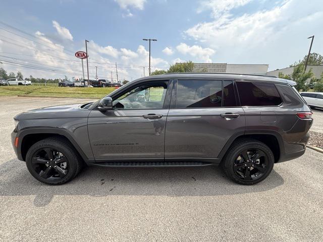 new 2025 Jeep Grand Cherokee L car, priced at $39,245