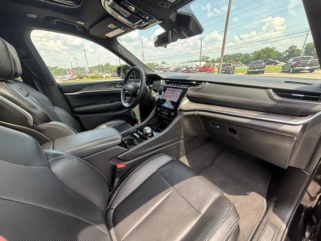 used 2022 Jeep Grand Cherokee car, priced at $39,997