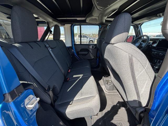 new 2025 Jeep Wrangler car, priced at $53,770