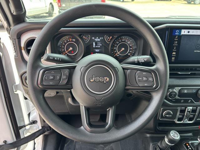 new 2025 Jeep Gladiator car, priced at $38,057