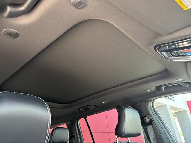 new 2025 Jeep Grand Cherokee L car, priced at $59,904