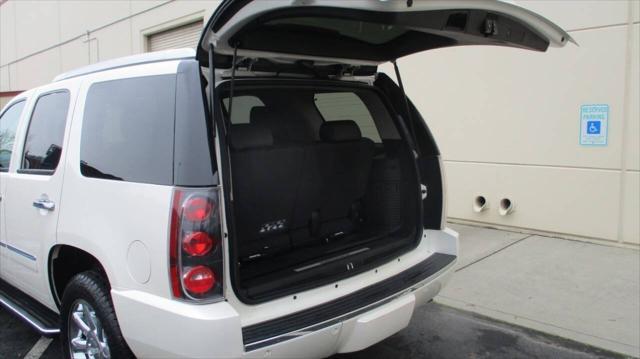 used 2013 GMC Yukon car, priced at $14,995