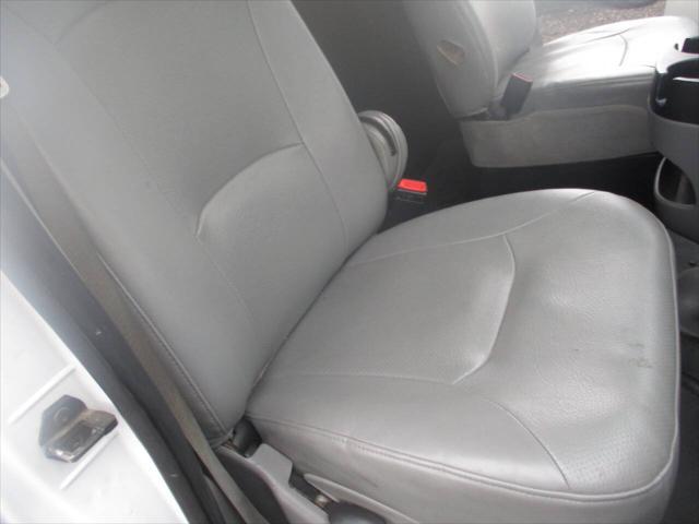 used 2006 Ford E150 car, priced at $6,495