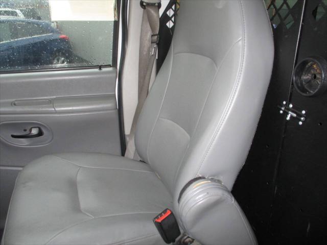 used 2006 Ford E150 car, priced at $6,495