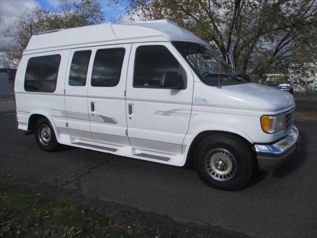 used 1995 Ford E150 car, priced at $10,995