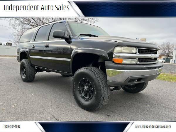 used 2000 Chevrolet Suburban car, priced at $6,995