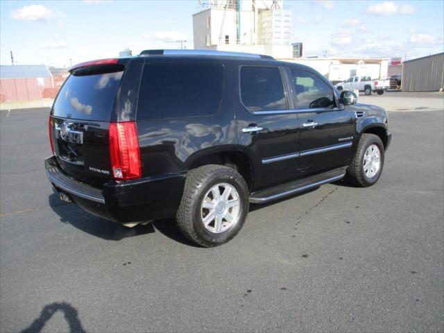 used 2009 Cadillac Escalade car, priced at $8,995