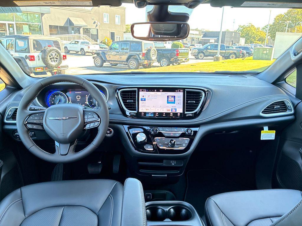 new 2026 Chrysler Pacifica car, priced at $44,472