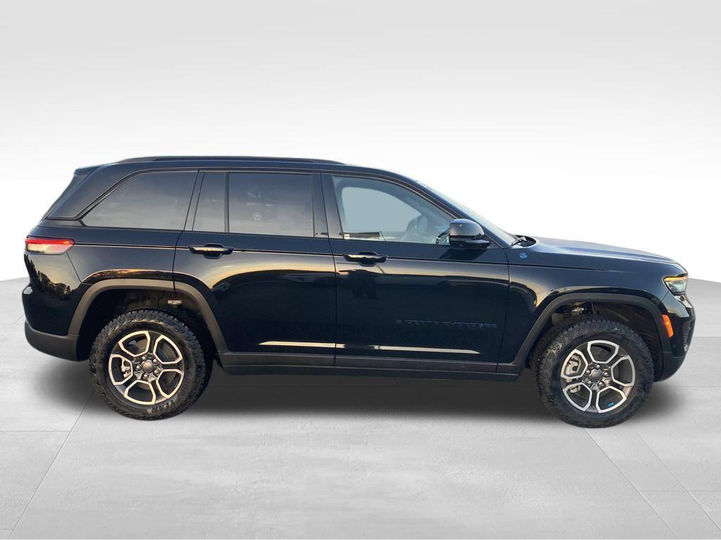 new 2024 Jeep Grand Cherokee 4xe car, priced at $52,158