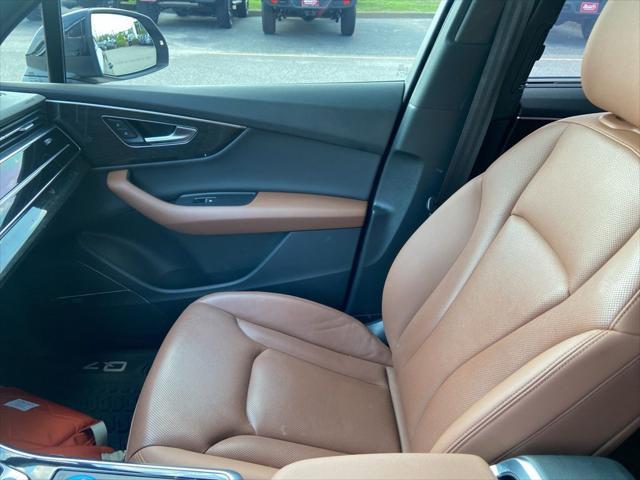 used 2020 Audi Q7 car, priced at $28,600