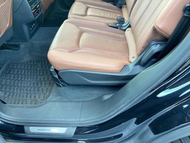 used 2020 Audi Q7 car, priced at $28,600