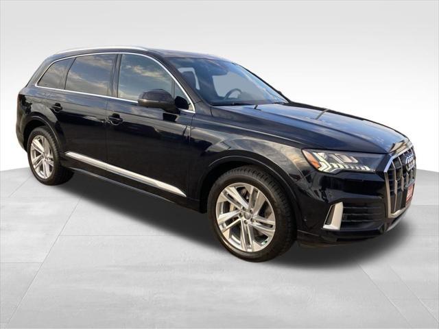 used 2020 Audi Q7 car, priced at $28,600