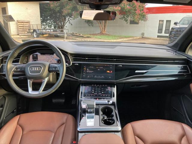 used 2020 Audi Q7 car, priced at $28,600
