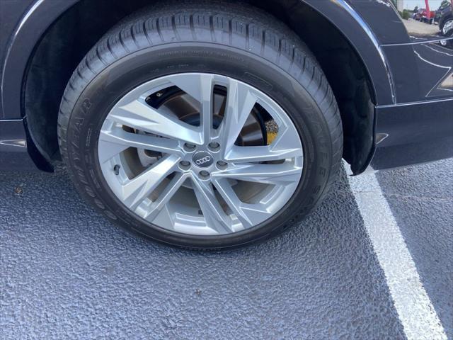 used 2020 Audi Q7 car, priced at $28,600