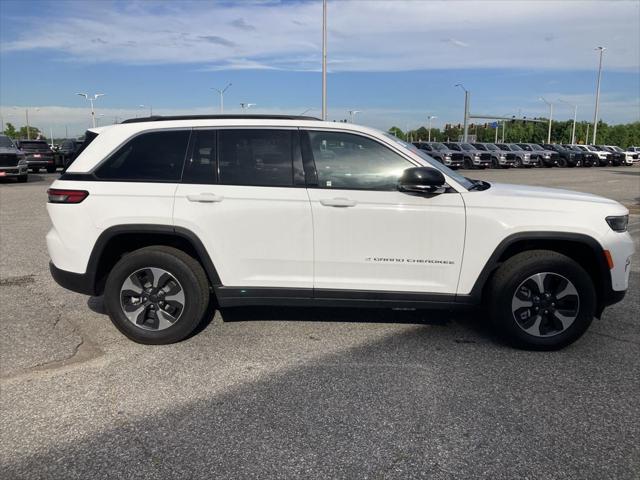 new 2024 Jeep Grand Cherokee 4xe car, priced at $45,572