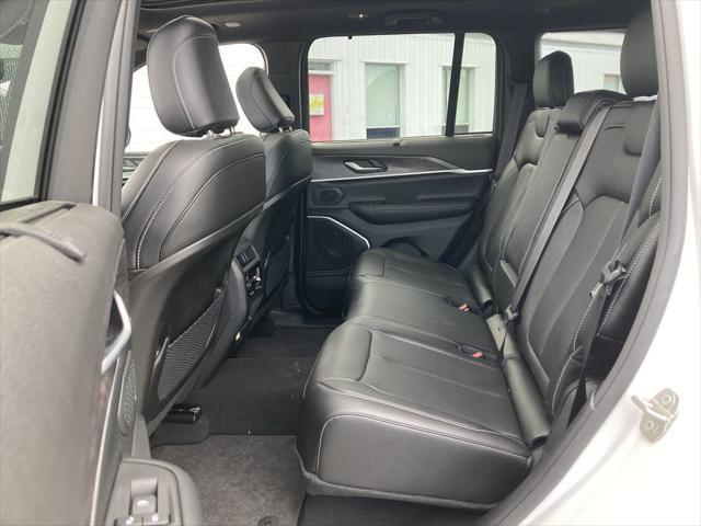 new 2024 Jeep Grand Cherokee 4xe car, priced at $45,572