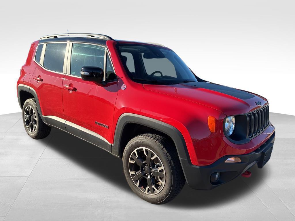 used 2023 Jeep Renegade car, priced at $25,418