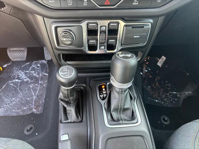 new 2024 Jeep Wrangler car