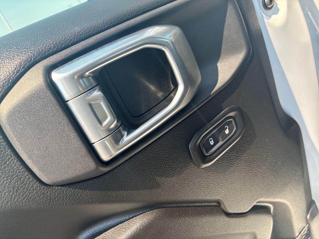 used 2025 Jeep Wrangler car, priced at $34,500