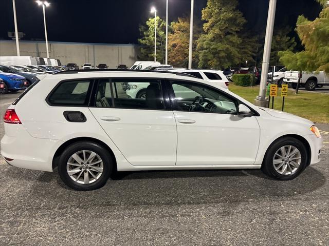 used 2016 Volkswagen Golf SportWagen car, priced at $13,988