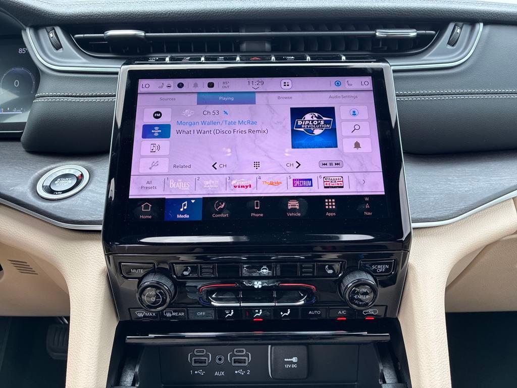 new 2025 Jeep Grand Cherokee L car, priced at $43,951