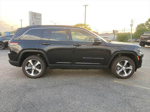 new 2024 Jeep Grand Cherokee 4xe car, priced at $53,194