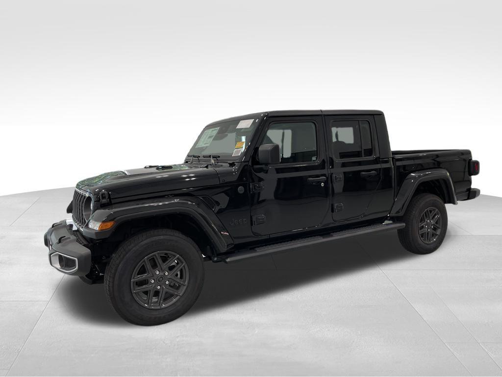 used 2024 Jeep Gladiator car