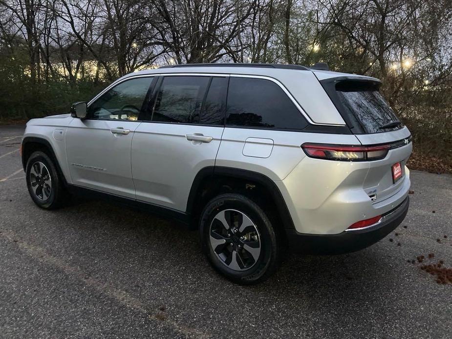 new 2024 Jeep Grand Cherokee 4xe car, priced at $46,842