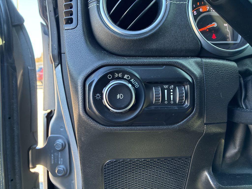 used 2018 Jeep Wrangler Unlimited car, priced at $26,724