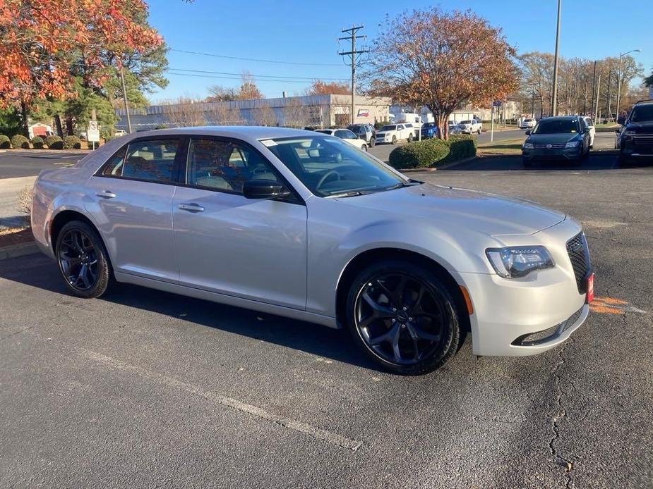 new 2023 Chrysler 300 car, priced at $31,280